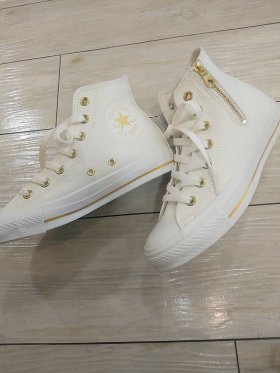 BLOG更新しました『コンバースハイカット』