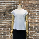 support surface　サポートサーフェス　ロゴプリントＴシャツ（ホワイト）