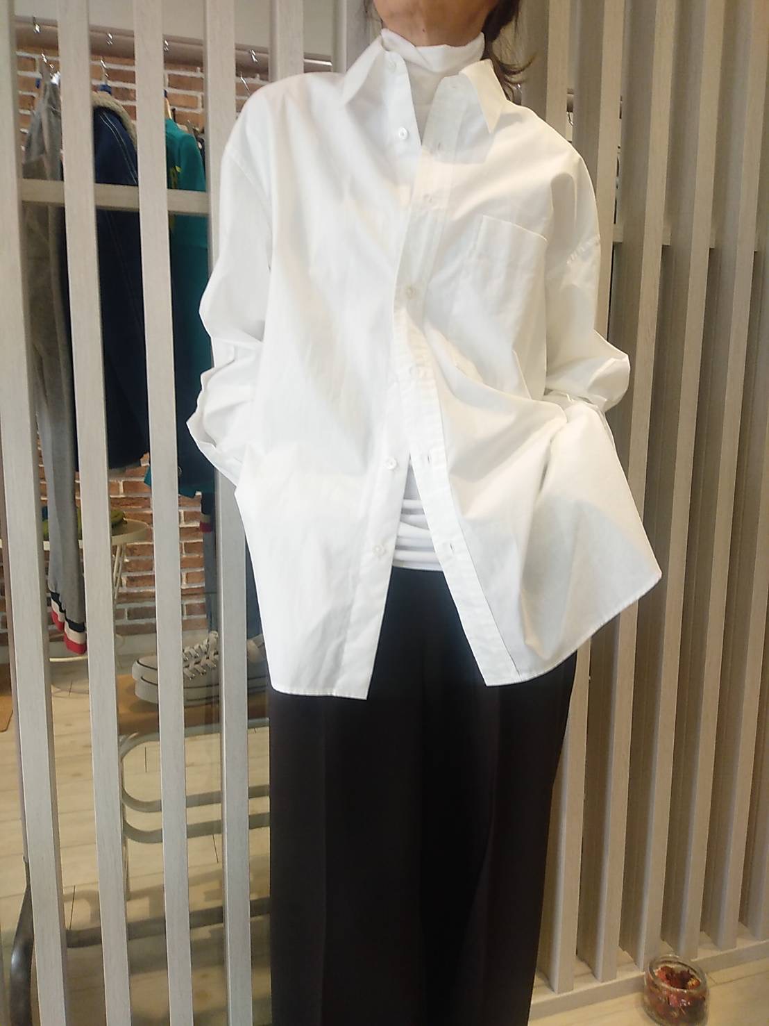 BLOG更新しました『ポリエステル×アルパカのシャツ』