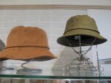 BLOG更新しました『帽子とバッグで秋らしく』