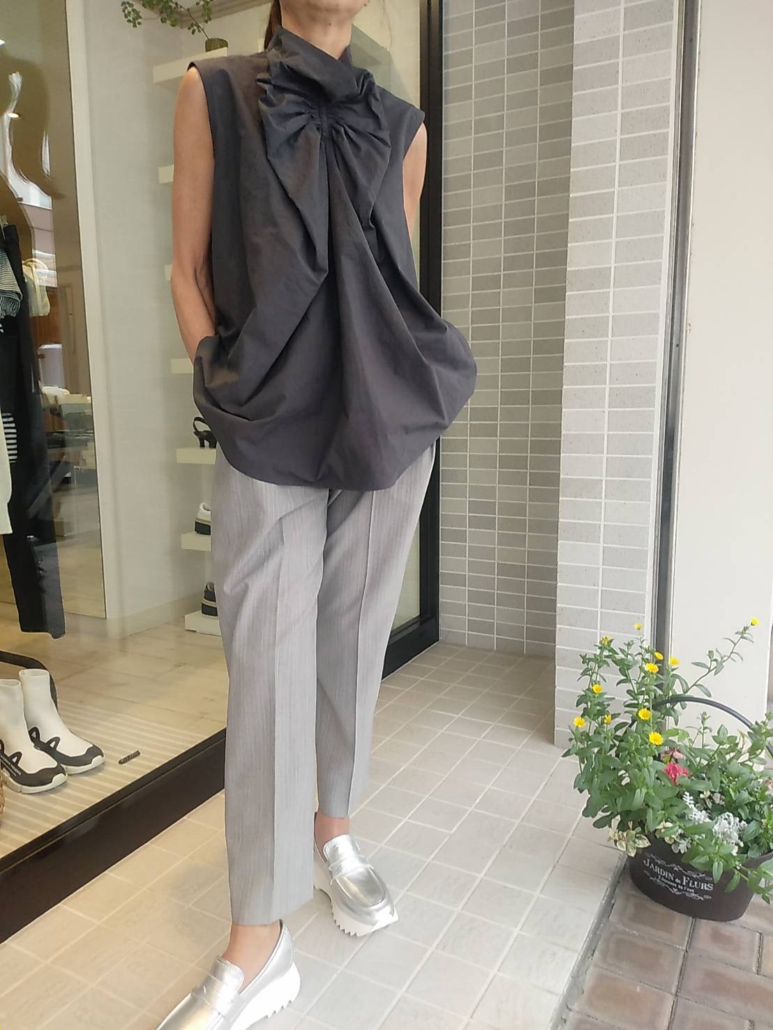 BLOG更新しました『supportsurfaceから』
