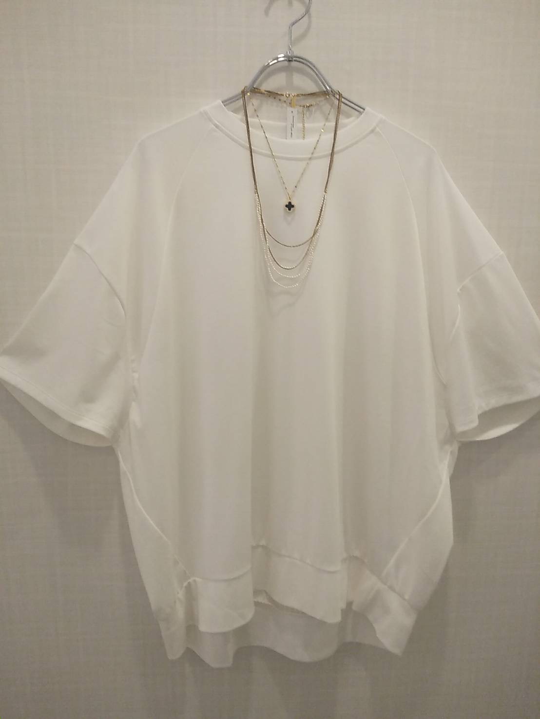 BLOG更新しました『働く夏のＴシャツとジュエリー』
